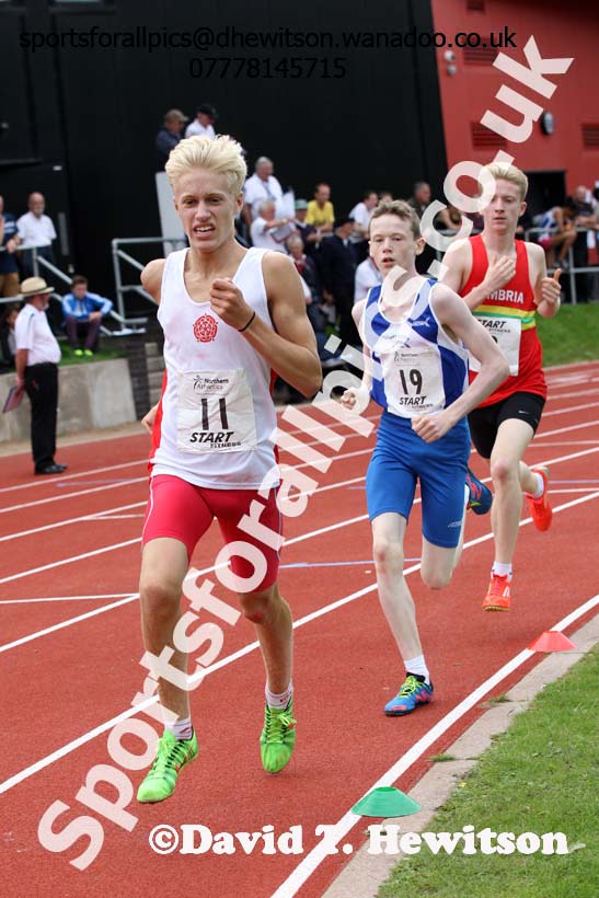 Boys 800 metres at the Northern Inter-Counties under-17s and 15s at Witton Park, Blackburn. Photo: David T. Hewitson/Sports for All Pics